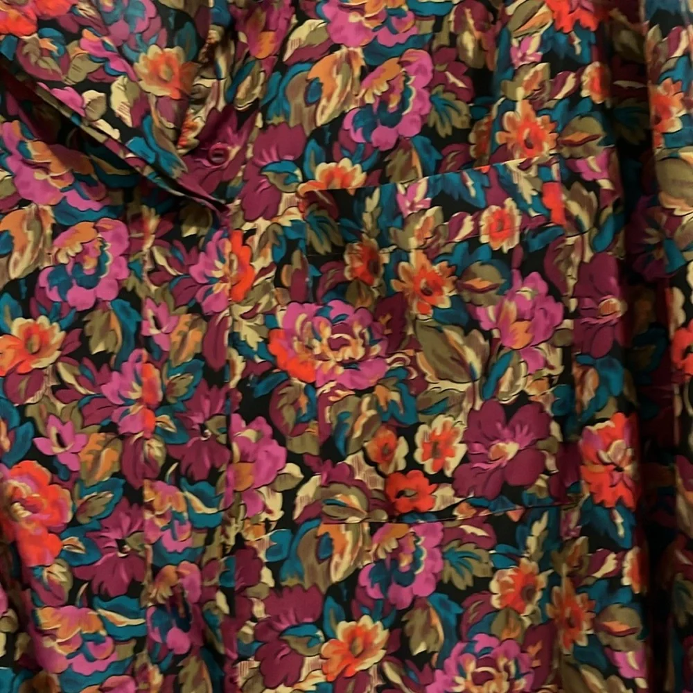 Laura & Jayne Two Floral Blouse - Picture 7 of 9